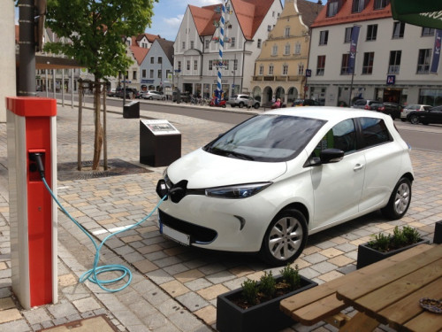 Renault Zoe - Crédit photo Werner Hillebrand-Hansen (Wikipédia)